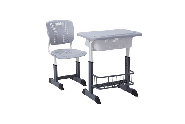 課桌椅-4